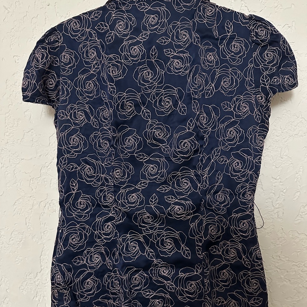 Bebe Dark Blue Rose Pattern Button Down Shirt W/B… - image 5